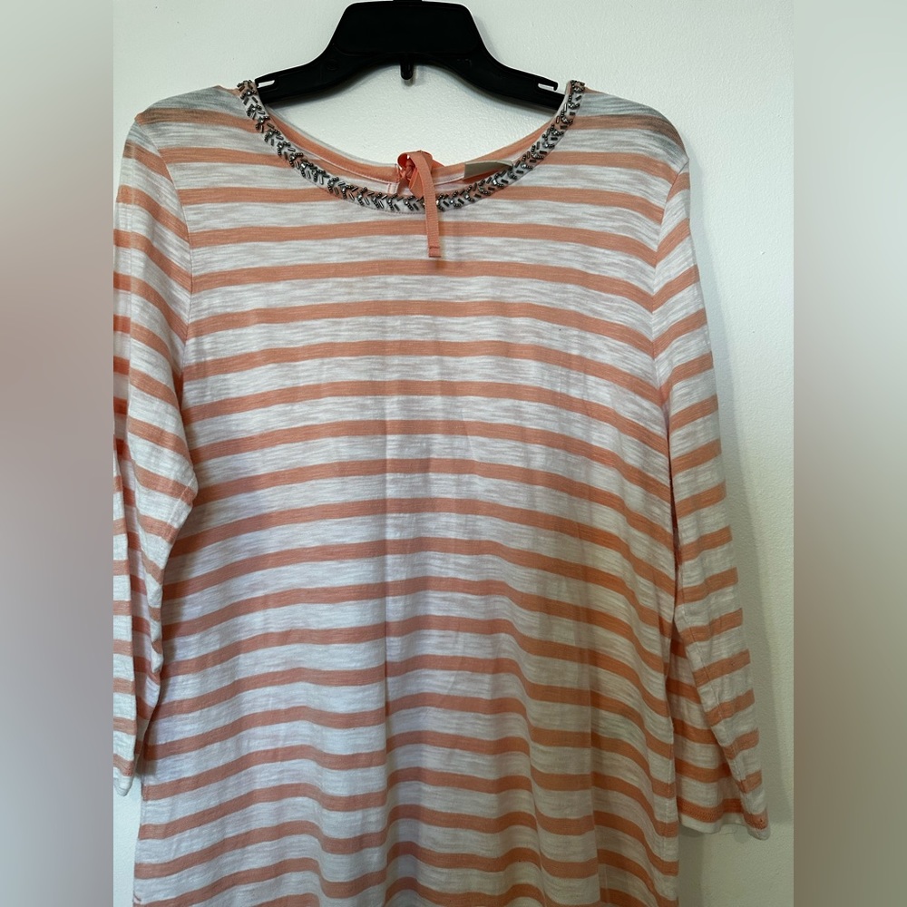 Chico’s top size 2
